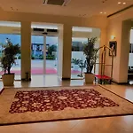 Grand White Отель 4*