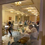 Hotel Grand White Berat