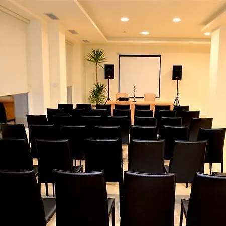 Grand White Hotel 4*