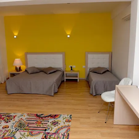 Grand White 4* Berat