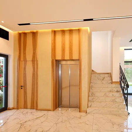 Grand White Hotel Berat