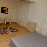 Grand White 4*