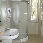 Grand White Berat