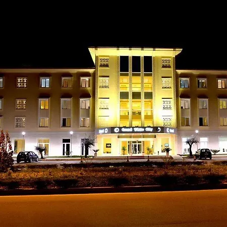 Grand White 4* Berati