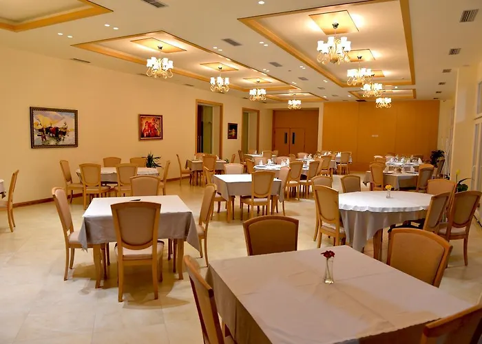 Grand White Hotel Berat